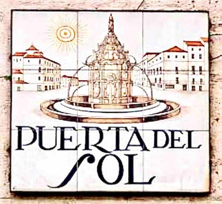 El Apartamento En Opera Palacio Real 马德里 外观 照片